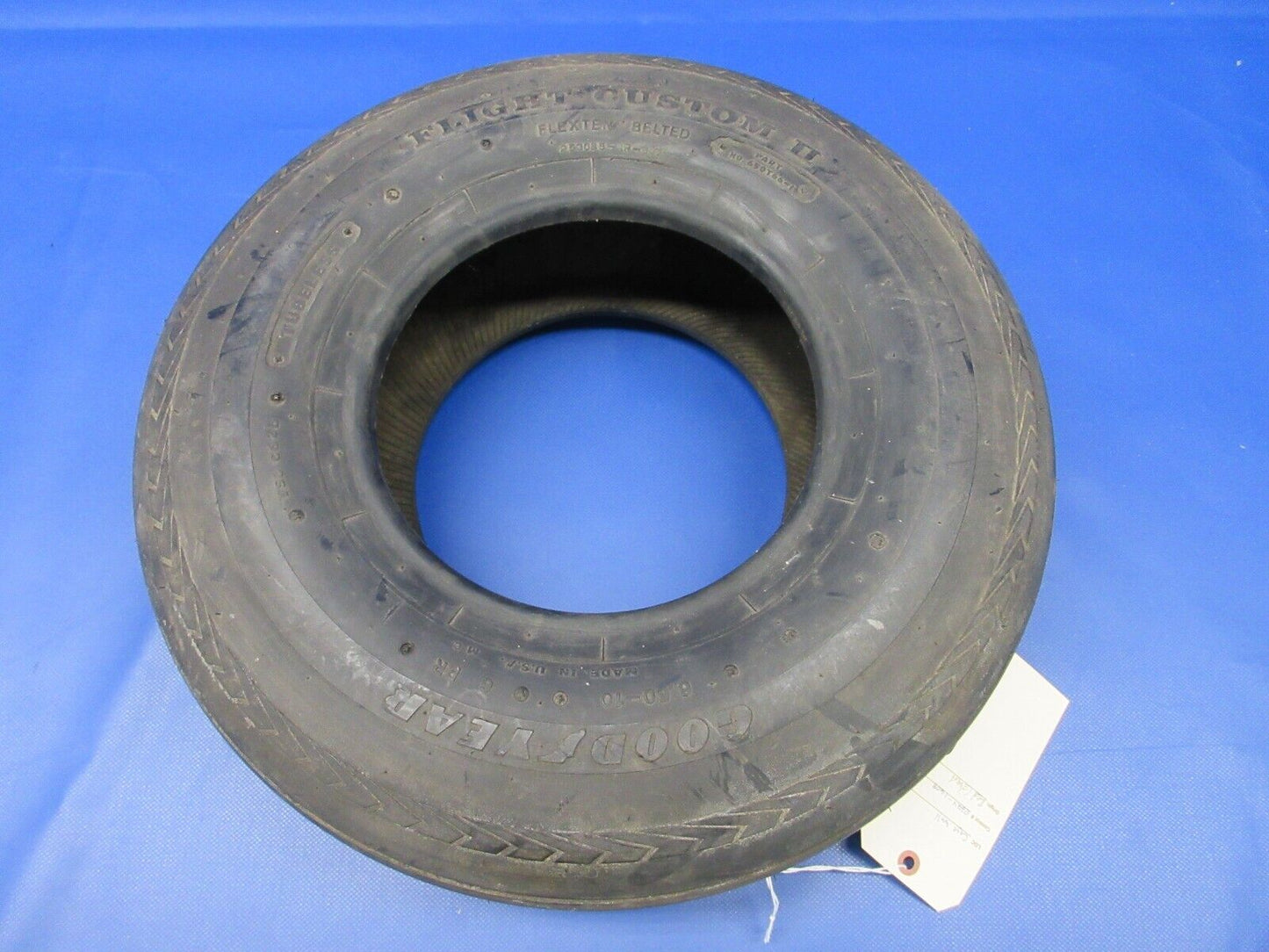 Goodyear Flight Custom II Tubeless Tire 6.50x10 P/N 650T66-1 NOS (0224-1608)