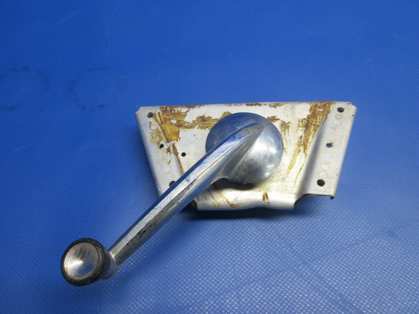 Piper Cherokee PA28 Stabilator Trim Crank P/N 464-023 (0224-1114)