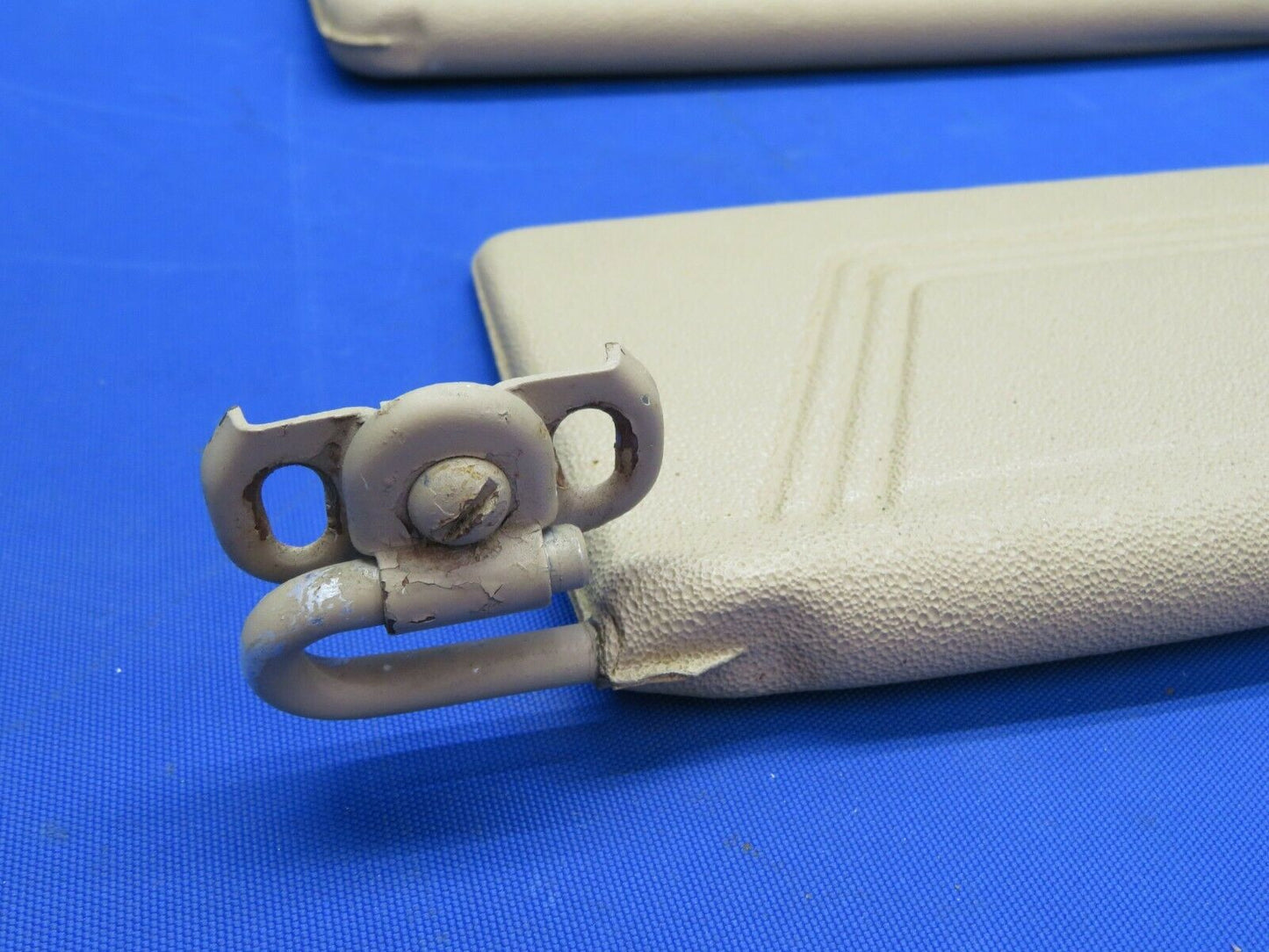 Cessna 182P Sun Visor Set LH & RH Dark Tan P/N 0700122-13 (0820-118)