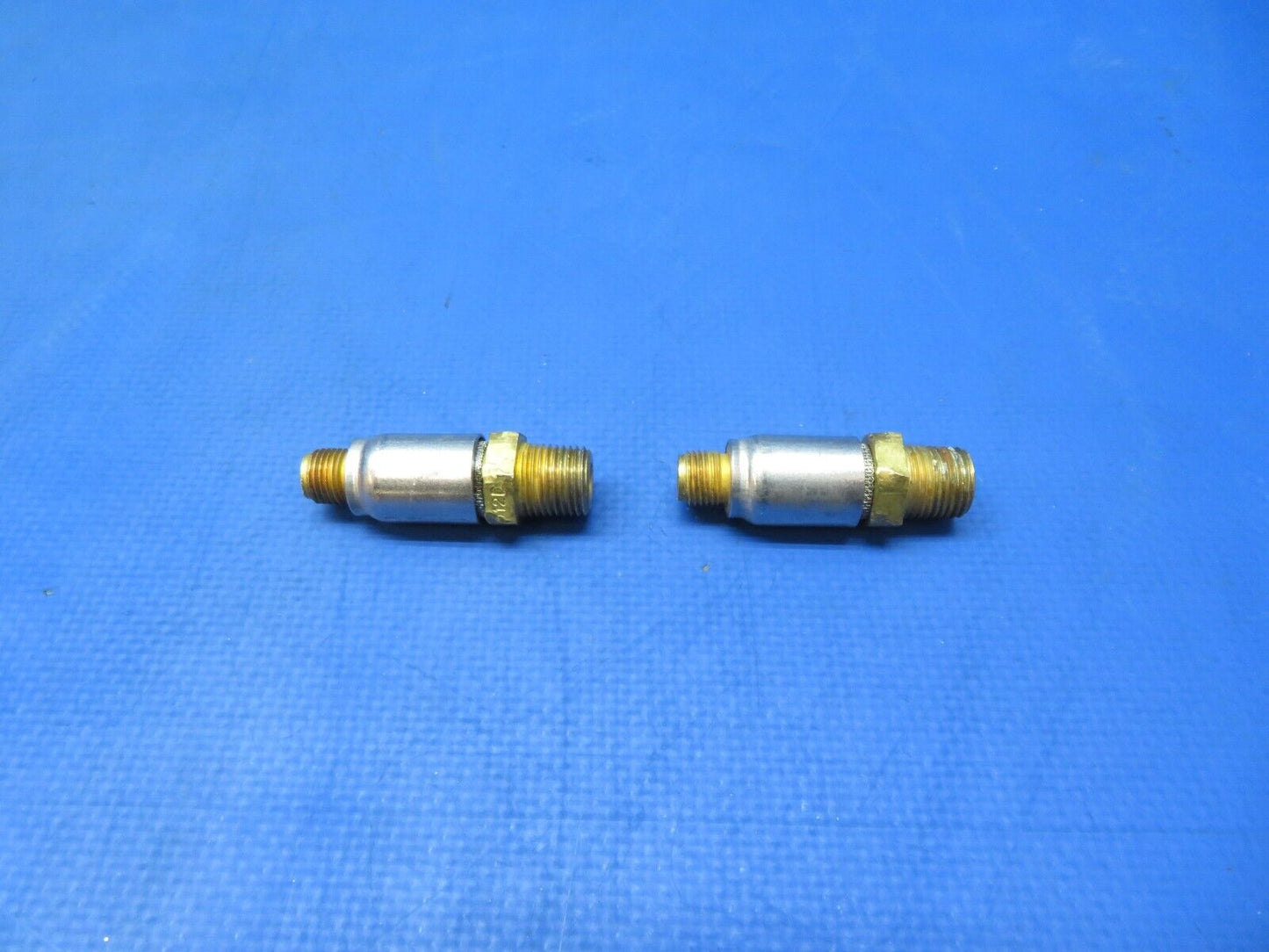 Continental 12D Fuel Injection Nozzle LOT OF 2 (1023-367)