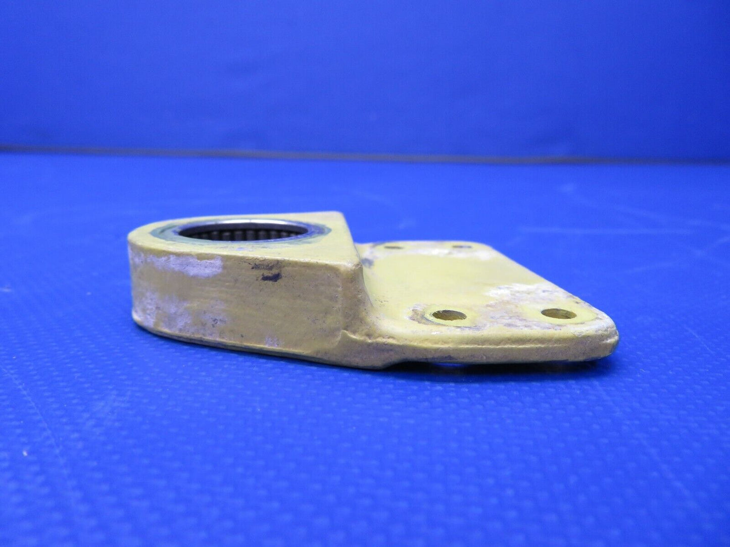 Beech 58 Baron Support Assy Rudder Pedal P/N 002-524017-5 (0521-60)