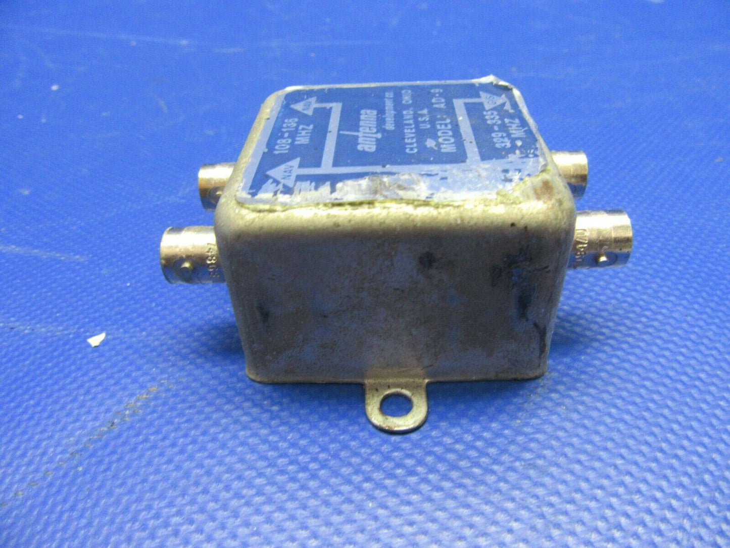 Antenna Development Antenna Coupler Nav / GPS P/N AD-9 (0521-565)