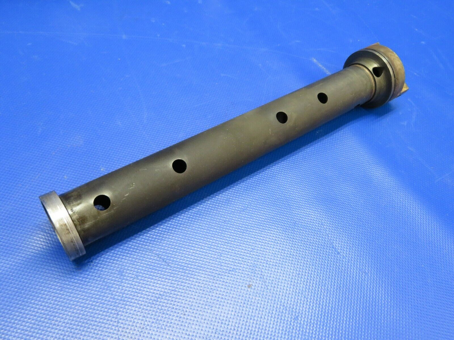 1960 Cessna 210 Barrel & Piston Nose Gear P/N 1243000-2 (0321-136)
