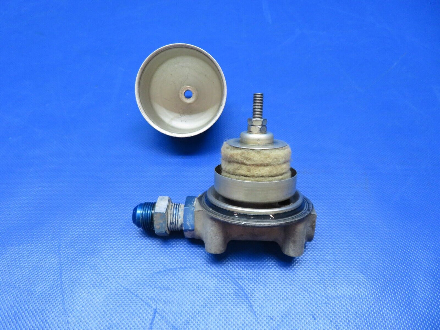 Cessna 401 / 401A B.F. Goodrich De-Ice Filter Assy P/N 3D1541 (0124-228)