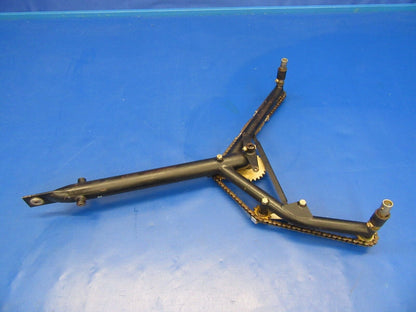 Cessna 150 152 Control Column Y Assy P/N 0460128-1 (0617-152)