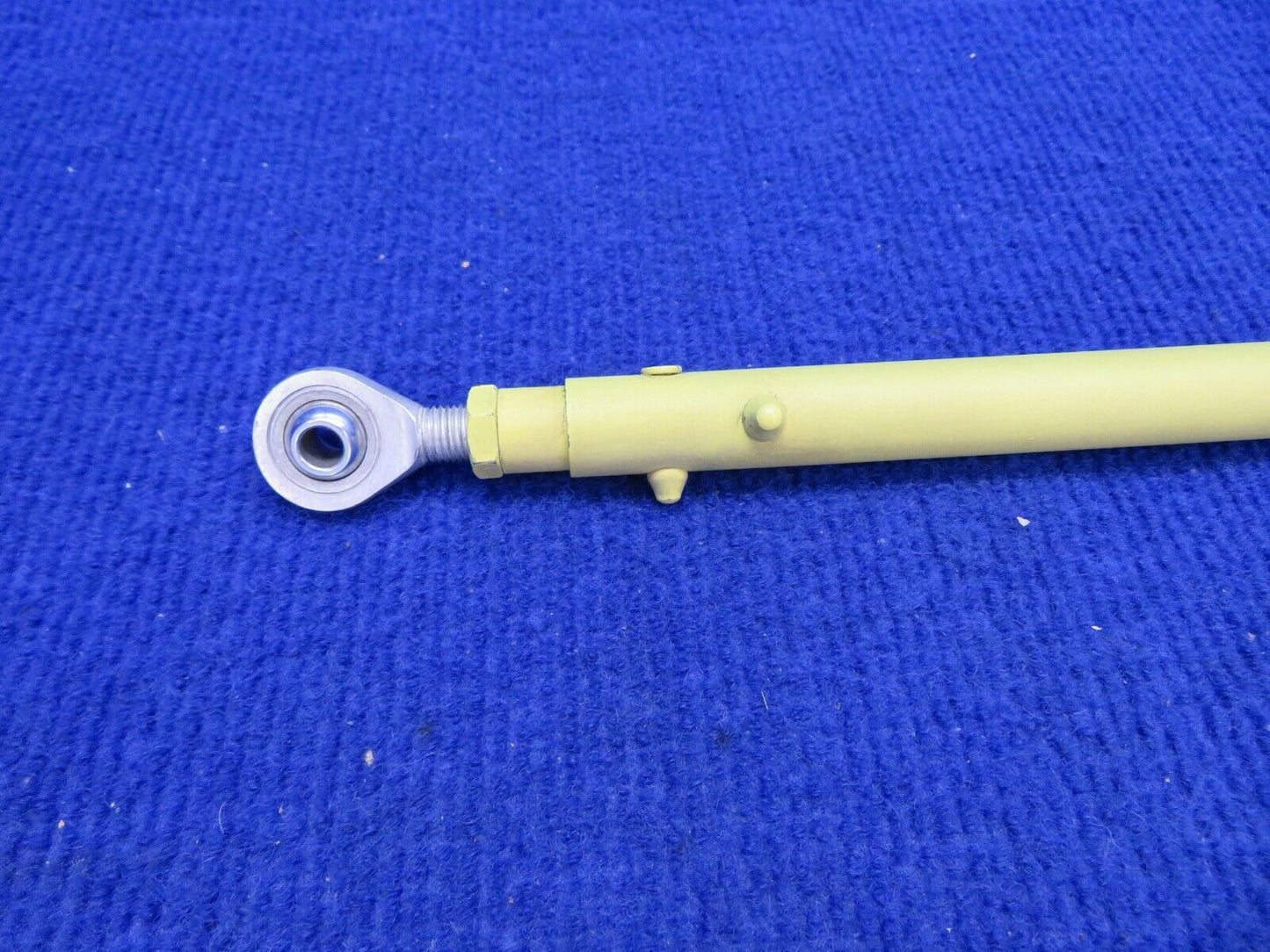 Cessna 310 Tube Assembly Intermediate Gear Drive P/N 0840125-3 (0422-439)