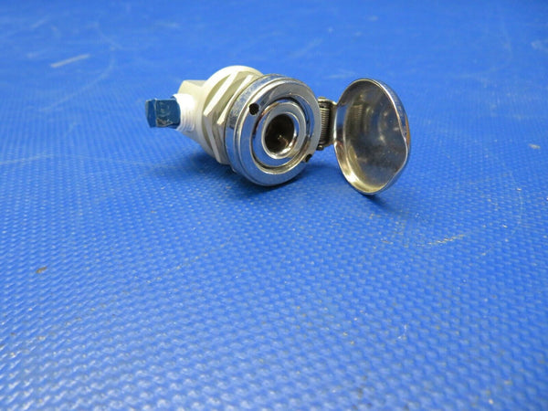 Cessna 210 / T210N Oxygen Outlet Valve P/N C166006-0201 (1021-107)