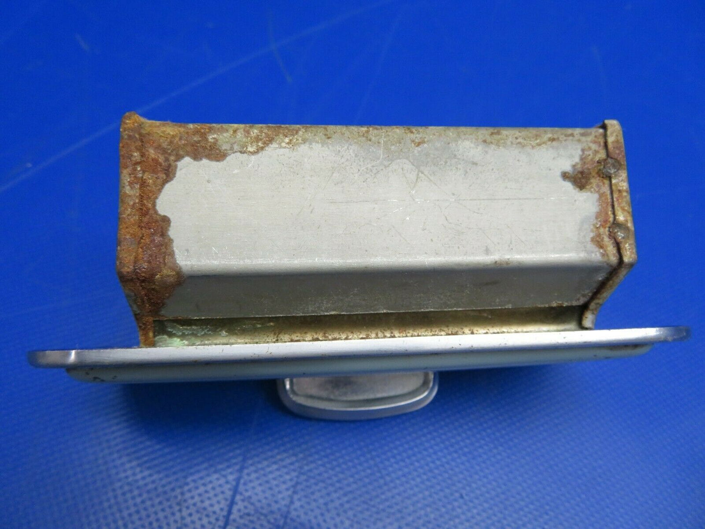 Beech G35 Bonanza Ash Tray P/N 35-534242 (0620-390)