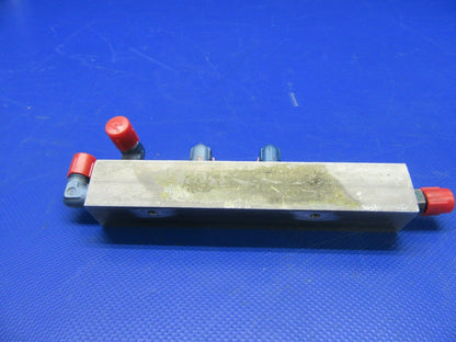Piper PA-28R-180 Arrow Hydraulic Manifold LH 67520-00, 67520-000 (0621-535)