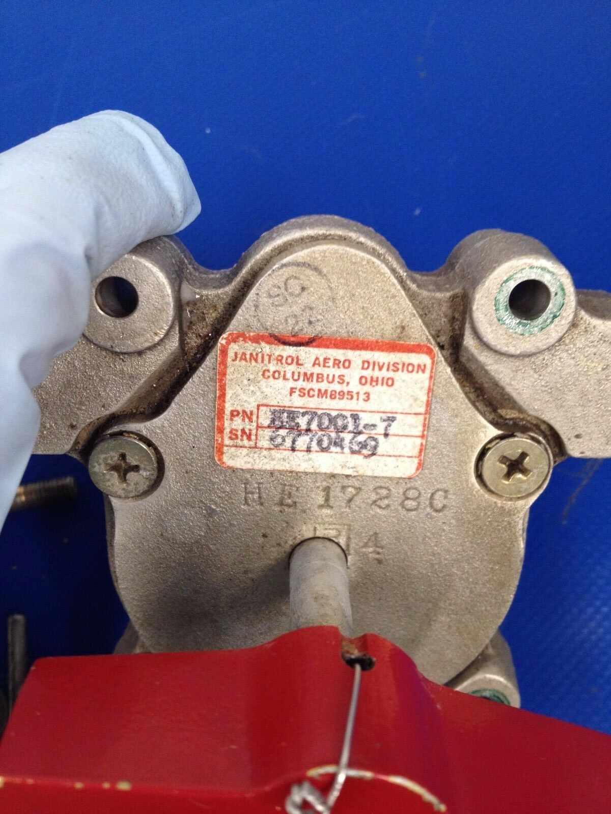 Recent Overhaul / Beech Baron 58 Fuel Selector Valve LH P/N HE7001-7 (0217-104)