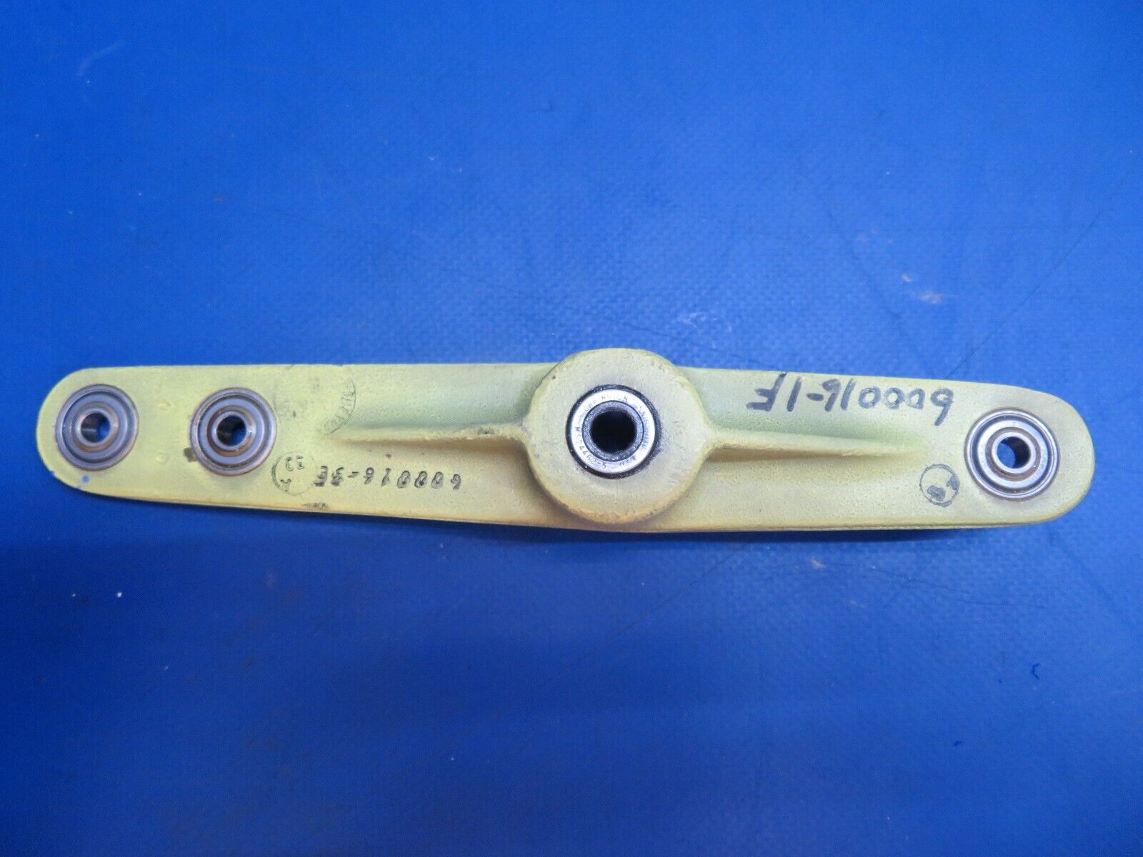 Piper Aerostar 602P Rudder Bellcrank Assy P/N 600016-01 (0123-502)