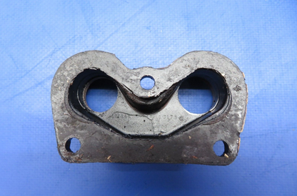 Continental E225-8 Flange Pushrod Housing P/N 531186 LOT OF 6 (0723-648)