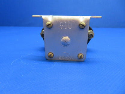 Cutler Hammer 24 V Current Relay P/N 6041H8B (0922-613)