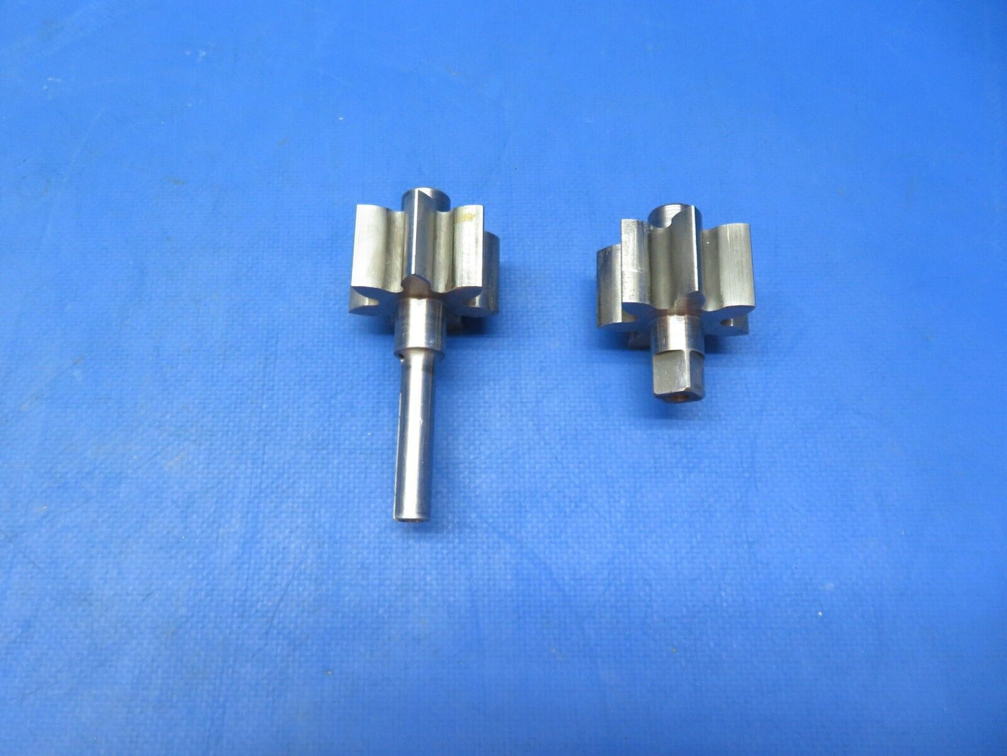 Continental E-225-8 Oil Pressure Pump Impeller Gears P/N 530694 (0823-352)