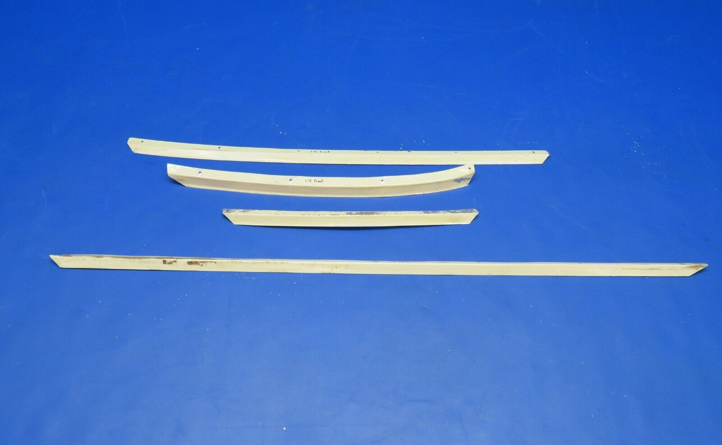 Piper PA-28R-201T Window Retainer Set (1122-475)