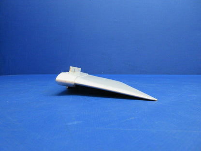 Beech 95-B55 Baron Tail Mount Blade Antenna P/N 35-5012A (0523-1124)