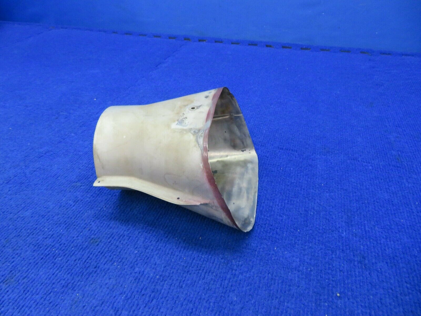 1956 Cessna 310 Diffuser Inboard Exhaust P/N 0850621-2 (0422-497)