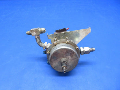 Cessna 310 / 310Q Airborne Fuel Valve Assy P/N 1H13-14 (0923-335)