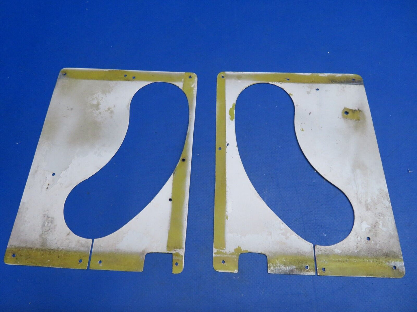 Lake LA-4-200 Rudder Cover Assy LH & RH P/N 2-2600-49, 2-2600-50 (1222-947)