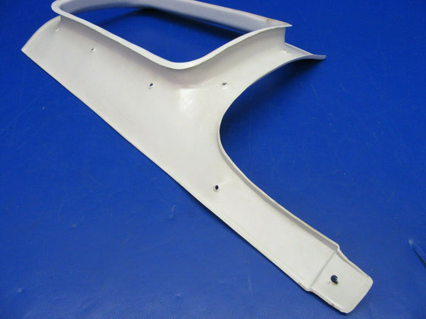 Beech Baron 58P LH Aft Window Molding P/N 102-530014-11 (0420-210)