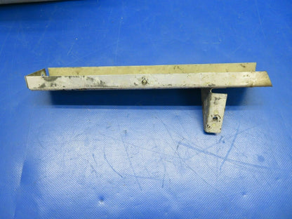 Beech Baron Battery Box w / Lid 95-410006-19 (0520-15)