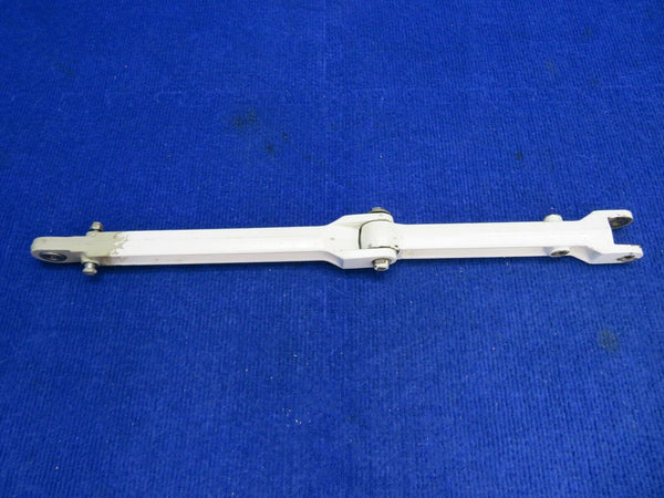 Cessna 310 Main Landing Gear Link Assy Upper & Lower LH P/N 0841102-4 (0522-363)