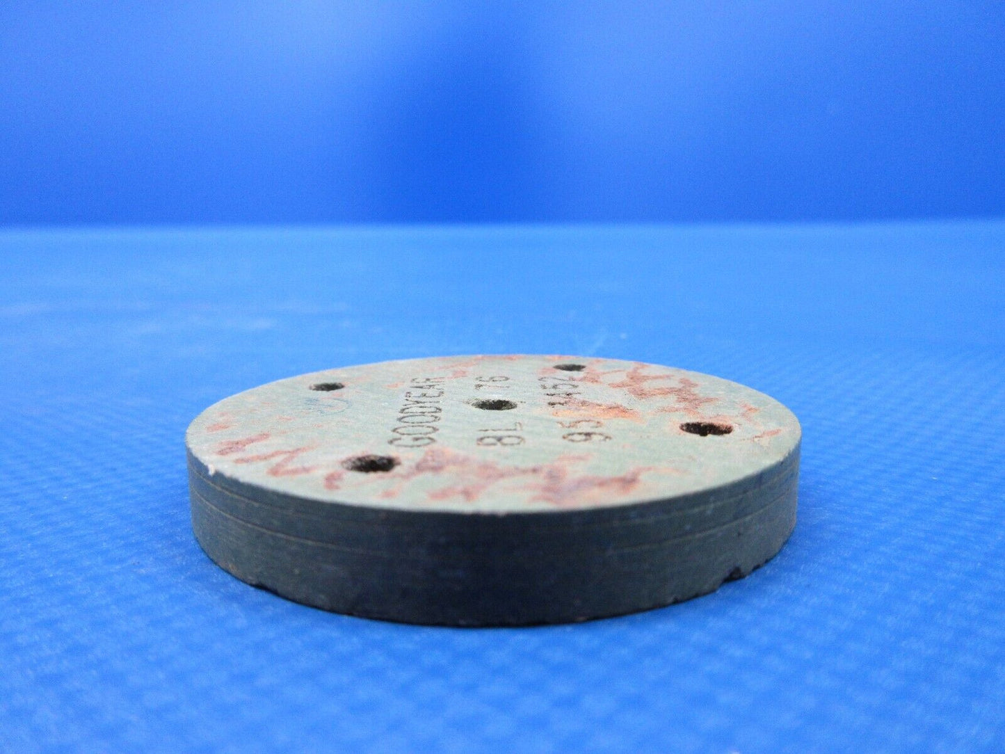 Goodyear Brake Puck Lining P/N 9523452 LOT OF 6 NOS (0224-1633)