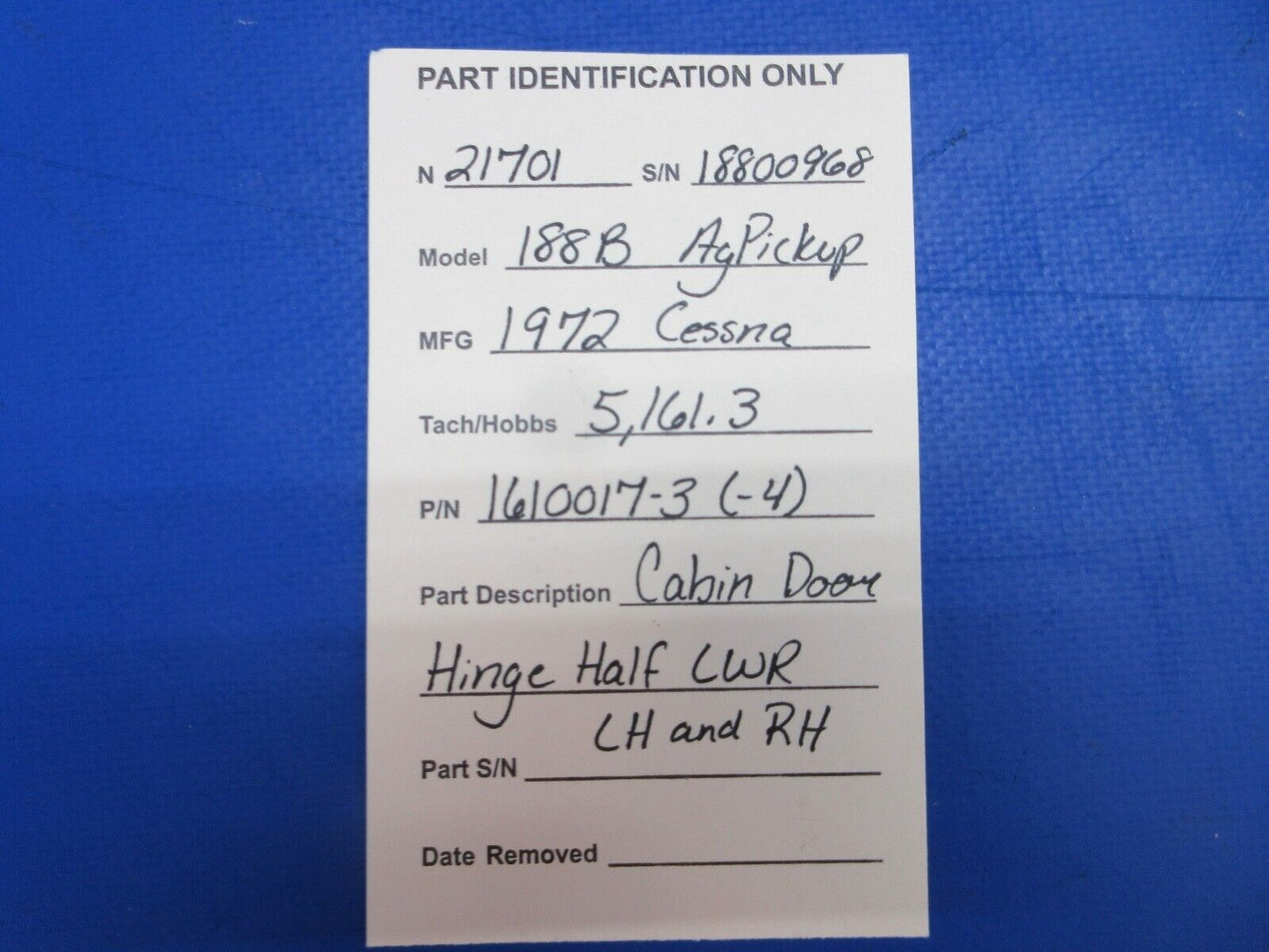 Cessna 188B AGpickup Cabin Door Hinge Half LWR LH & RH P/N 1610017-3 (0723-223)