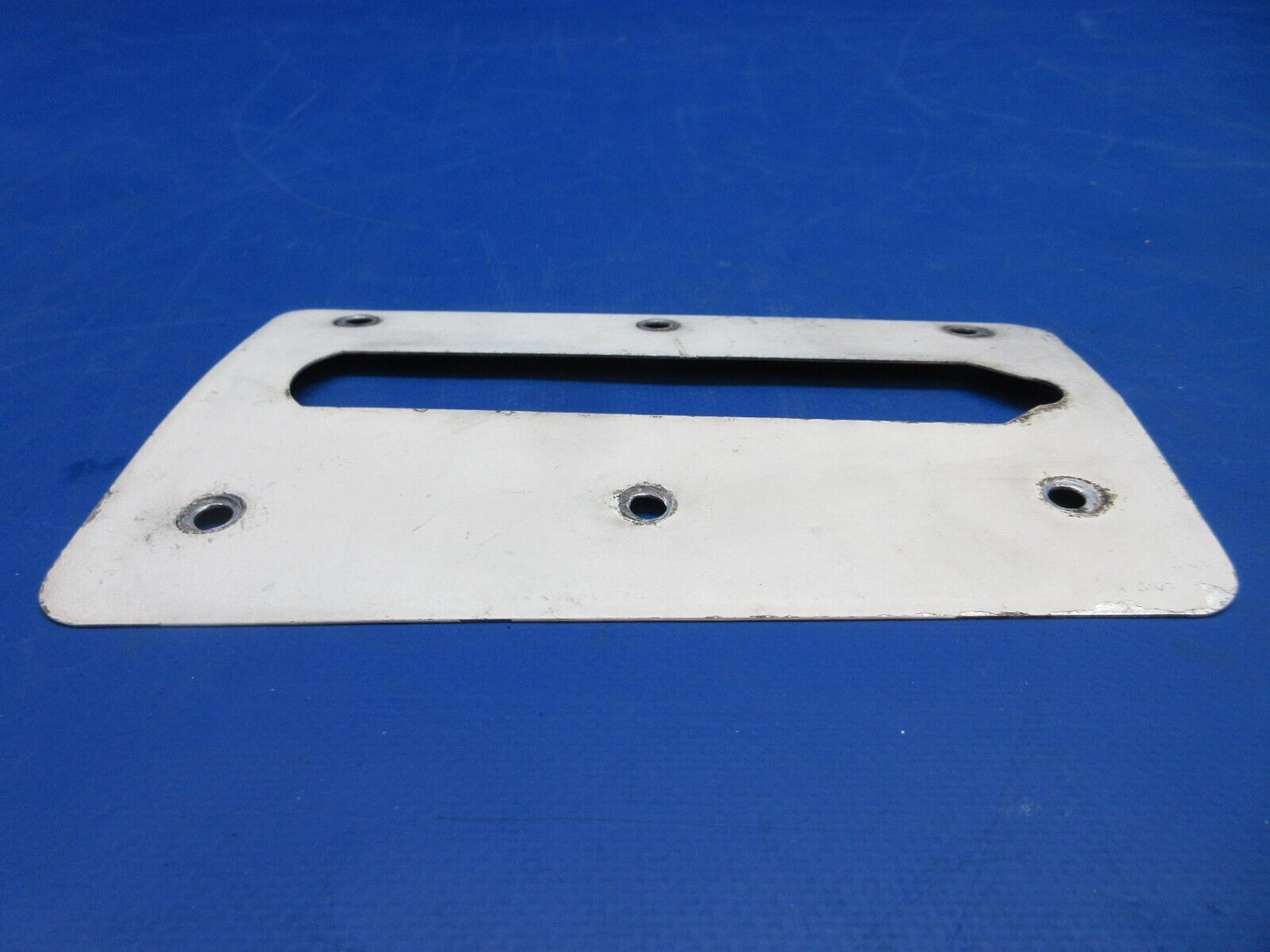 Cessna 172 LH & RH Main Gear Fillet Plate P/N 0511071-3 (0723-130)