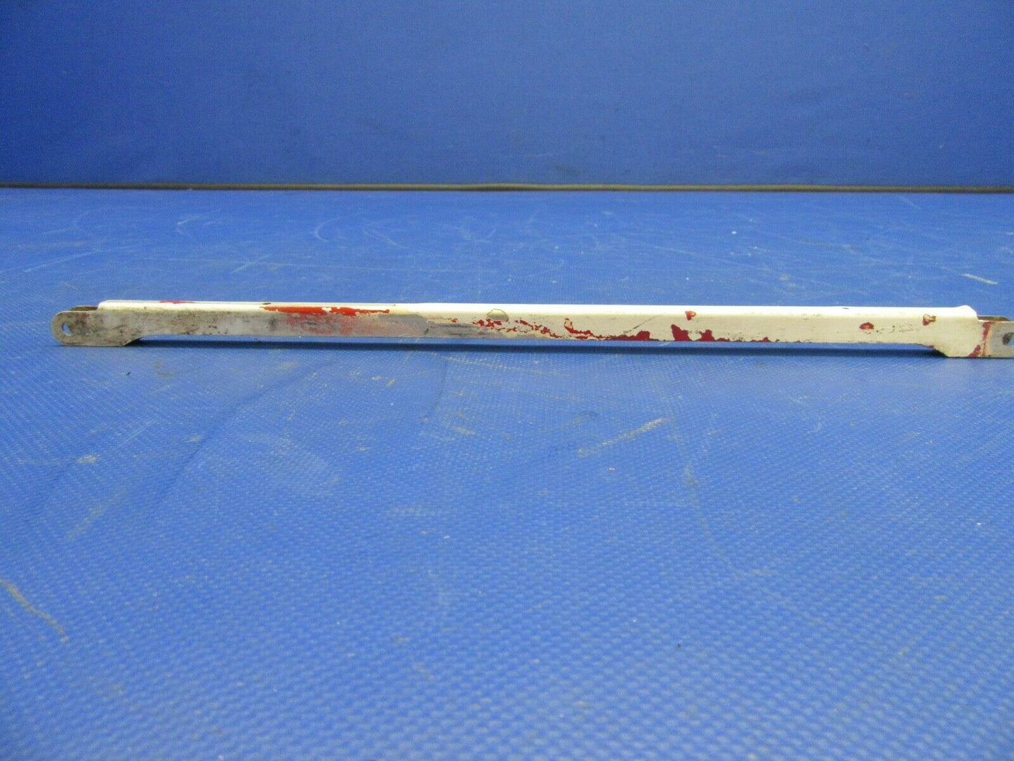 Cessna 172 Elevator Push Pull Channel P/N 0532001-47 (0921-536)