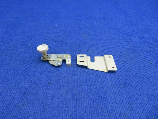 Beech 58 Baron Fresh Air Control & Mounting Bracket P/N 58-530100-1 (0422-800)