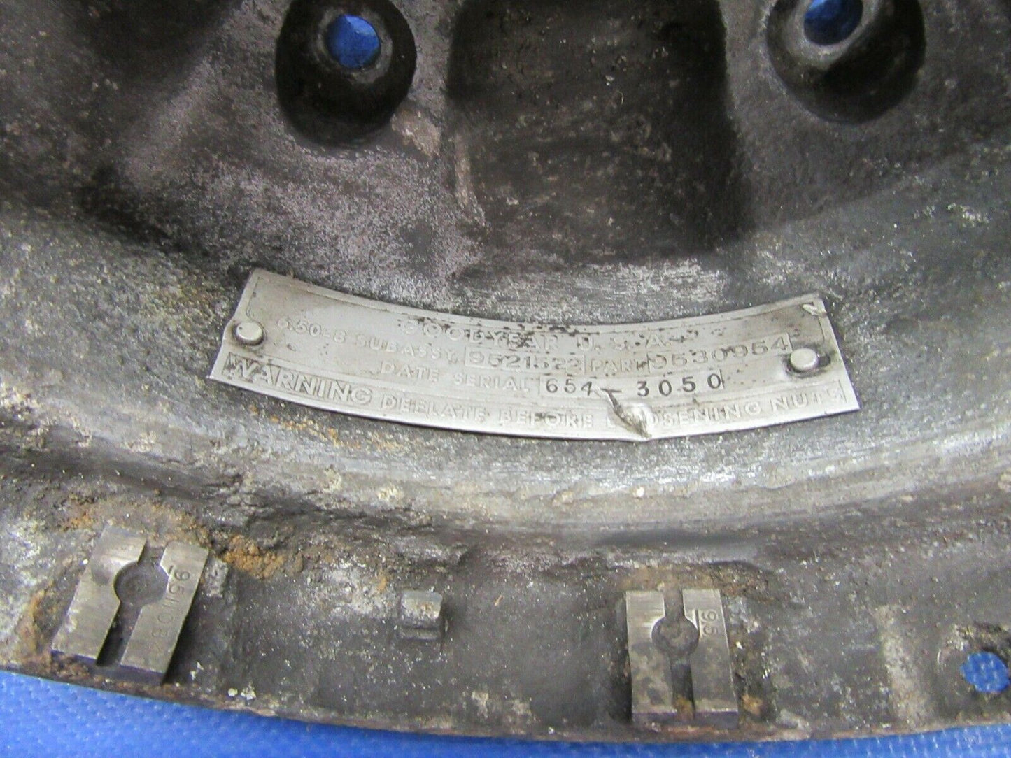 Goodyear 6.50-8 Wheel w/ Dust Cap P/N 9530953, 9530949, 9521521 (0821-619)
