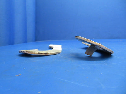 Beech 95-B55 Baron Nose Baggage Door Hinge FWD AFT P/N 002-410055-41 (0123-530)