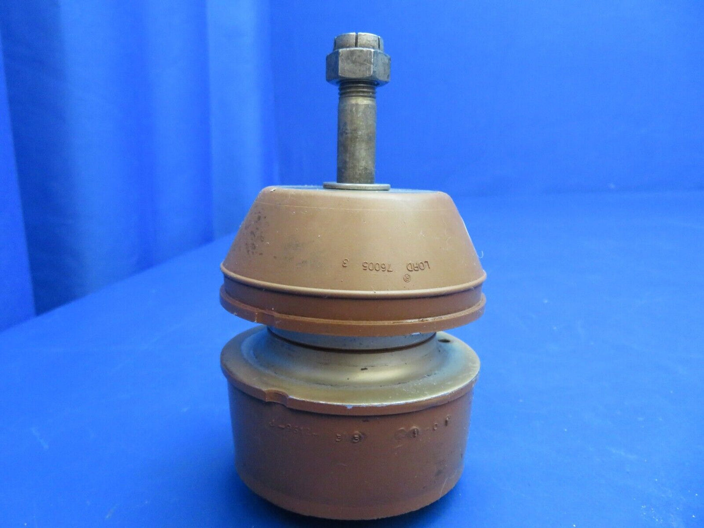 Piper PA-28-201T Dakota Engine Shock Mount P/N J-9613-58 LOT OF 4 (1222-652)