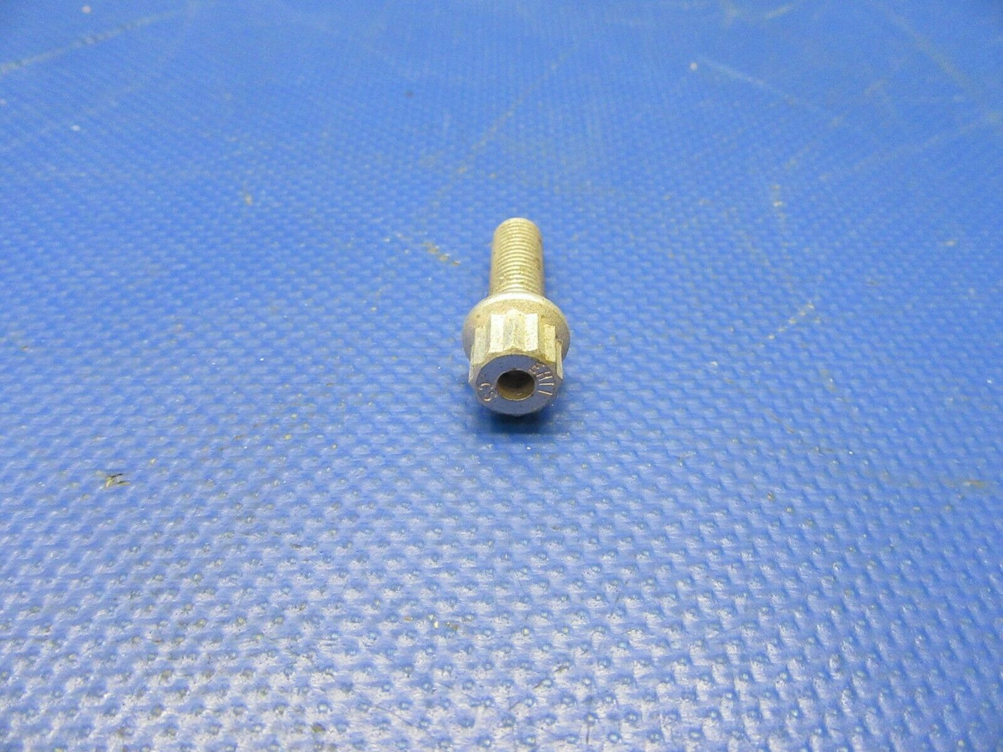 Honewell Aerospace Bolt P/N M59147-11 NOS LOT OF 80 (0921-621)