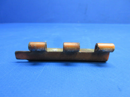 Cessna 188B AGpickup Cabin Door Hinge Half LWR LH & RH P/N 1610017-3 (0723-223)