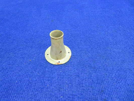 1956 Cessna 310 Adapter Wemac Valve P/N 0813750-41 (0522-322)