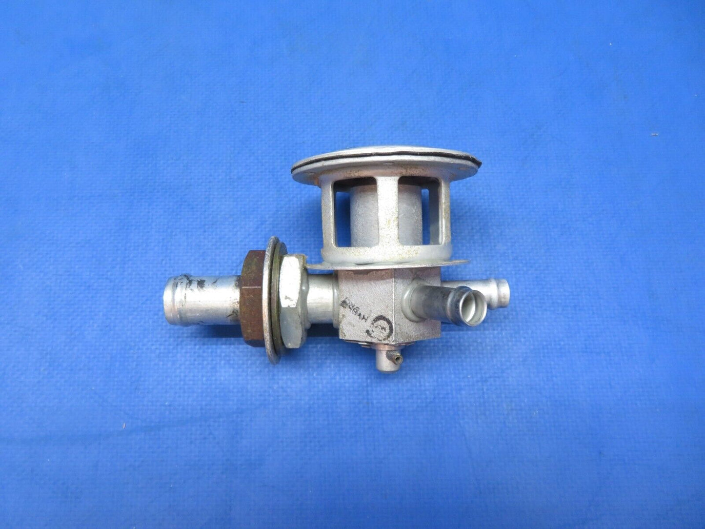 Cessna 172 / 172I Airborne Vacuum Regulating Valve P/N C482001-0401 (0923-649)