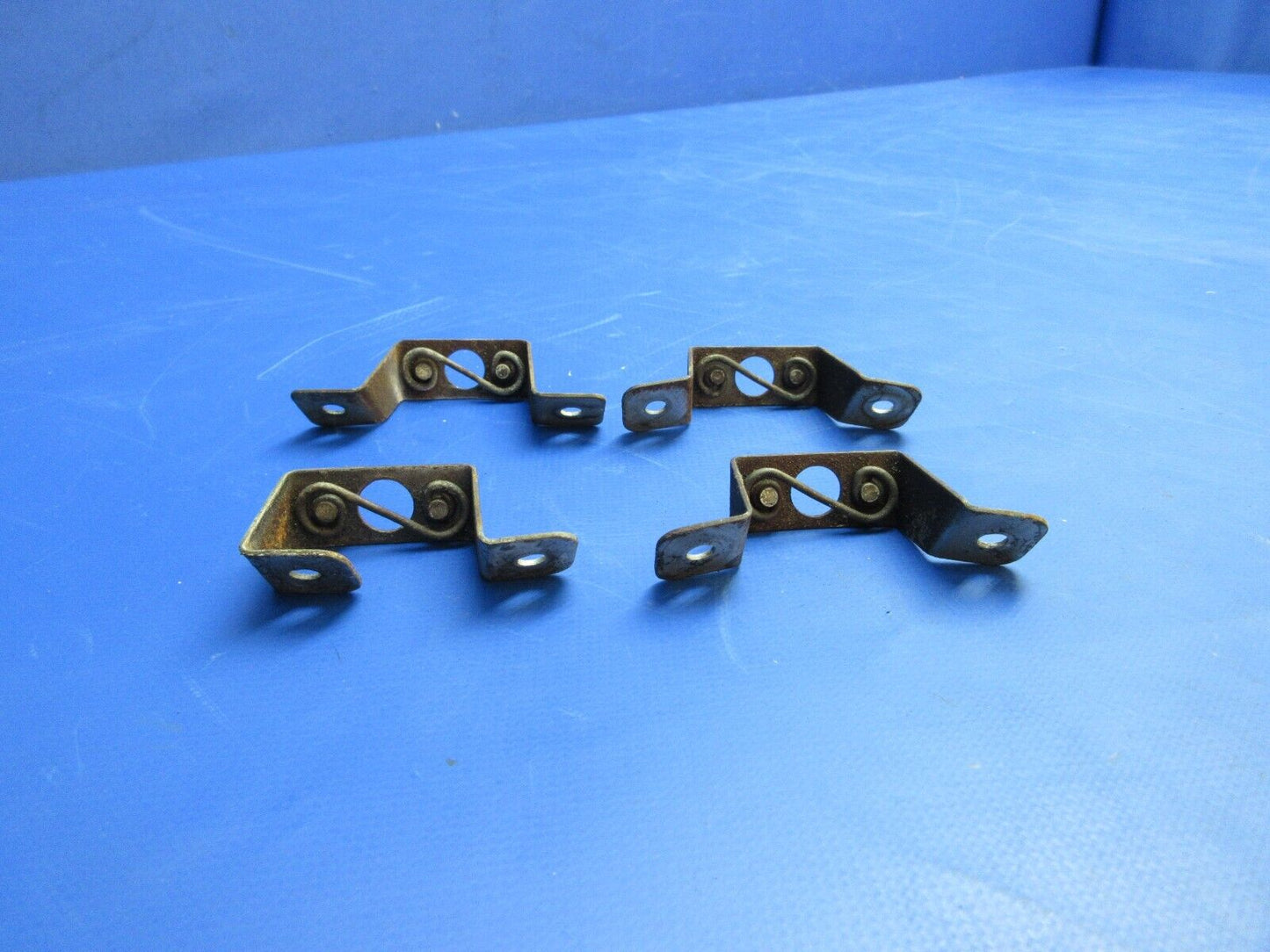 Beech C-35 Bonanza LH Bracket Cowl Fastener P/N 35-910244 SET OF 4 (1023-891)