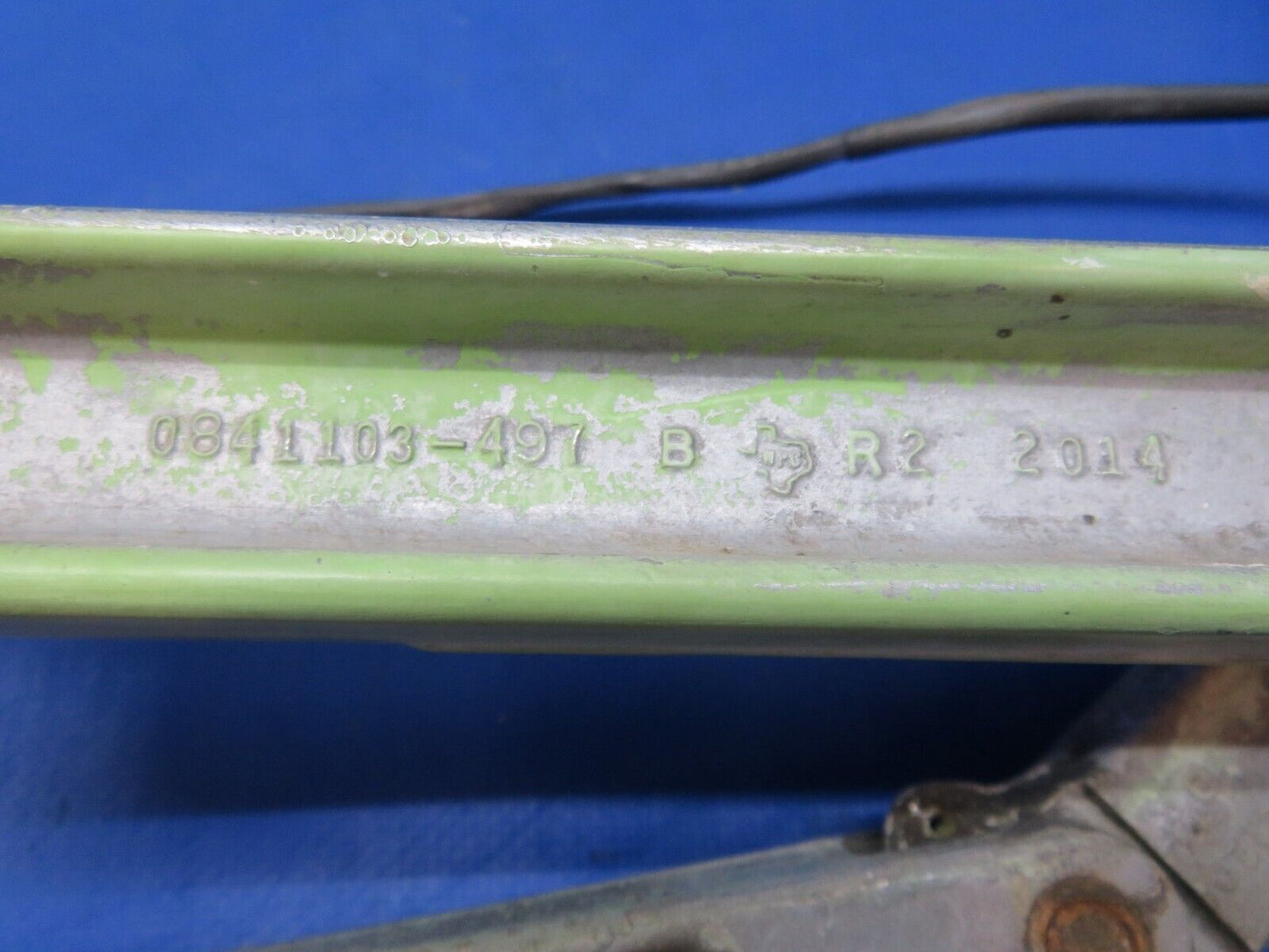 Cessna 310 RH Side Brace Link LWR & Upper w/ Bellcrank 0841102-4 (1123-374)