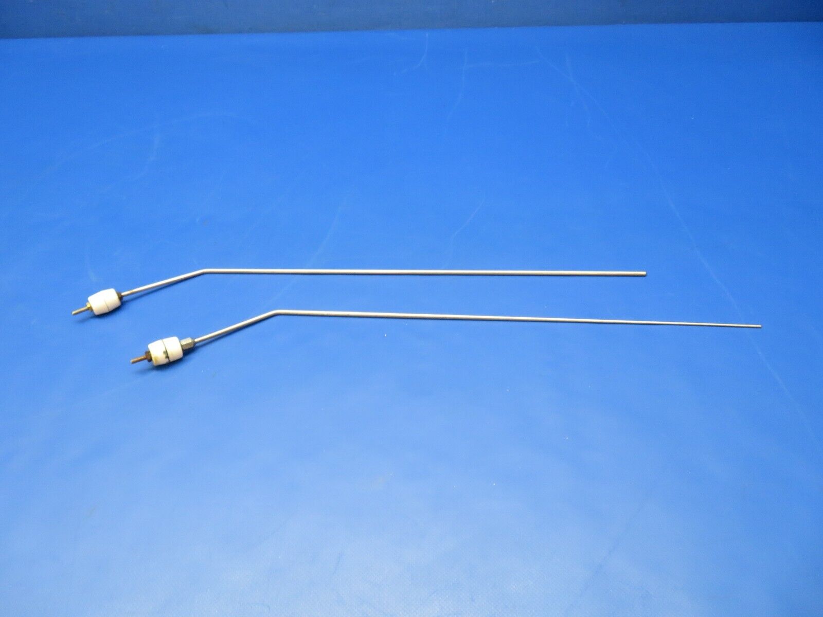 Cessna 150 / 150K Antenna Transmitting LOT OF 2 (0922-34)