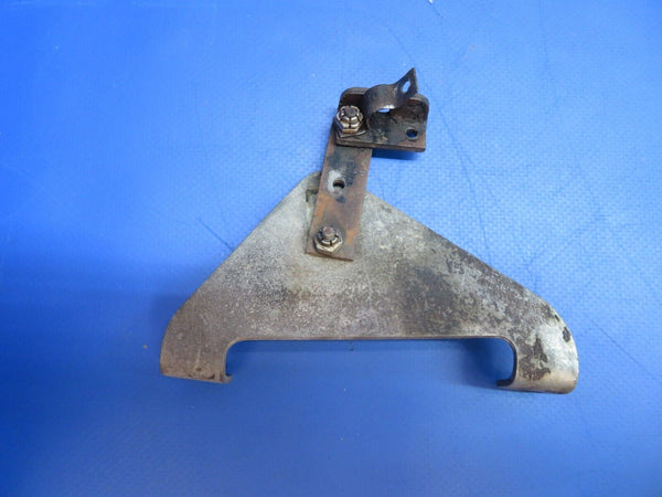 Piper PA-28R-201T Propeller Governor Bracket for Hartzell E-5 (1122-834)