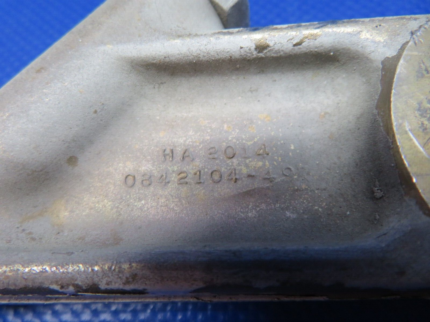 Cessna 401 / 401A NG Adjusting Bellcrank Assy P/N 0842104-2 (0124-110)