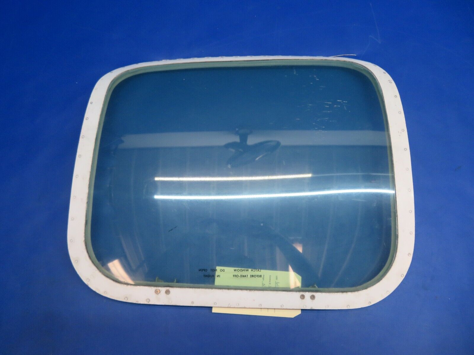 Beech 95-B55 Baron RH Rear Cabin Emergency Window P/N 96-420011-12 (0123-574)