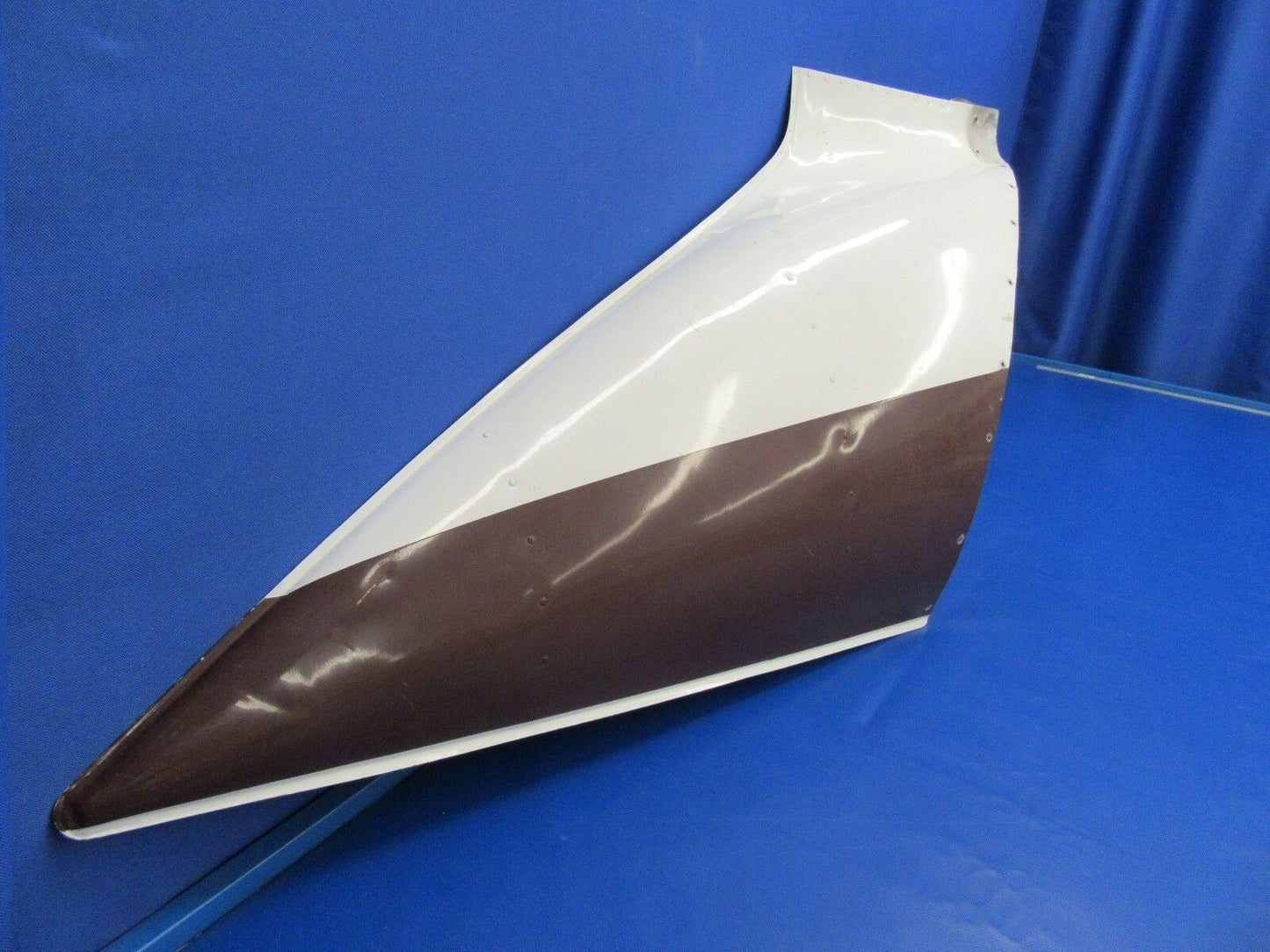 Cessna 310 Fairing Assy Tip Tank RH Aft P/N 5023001-200 (1017-112)