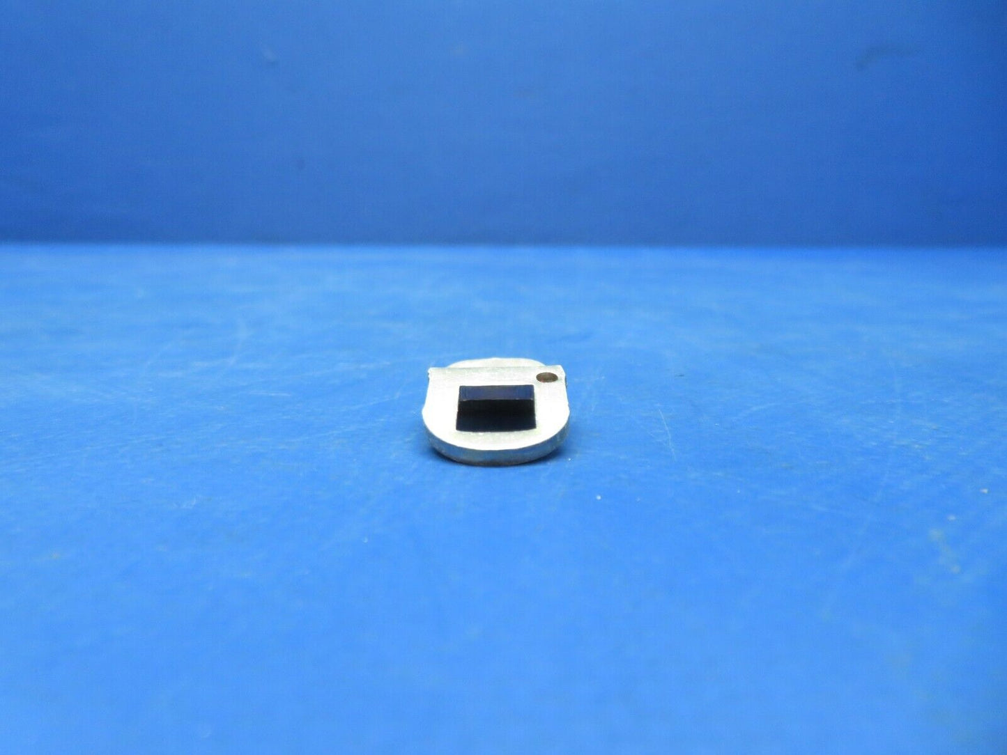 Cessna Cam P/N 5011185-9 NOS (0923-702)