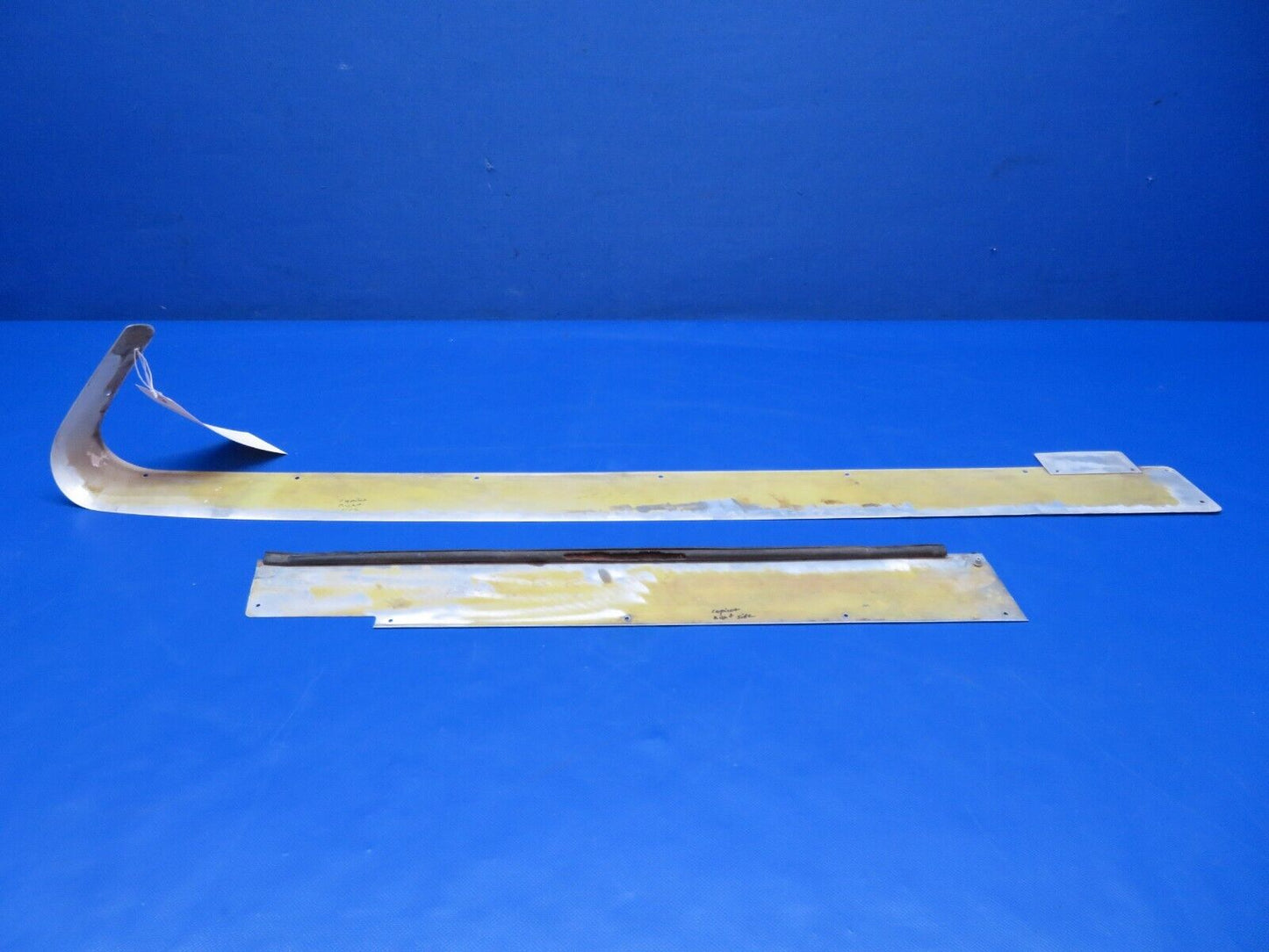 Piper PA-24-180 Wing Root Front LH Fairing & LWR Fairing P/N 20983-00 (1223-256)