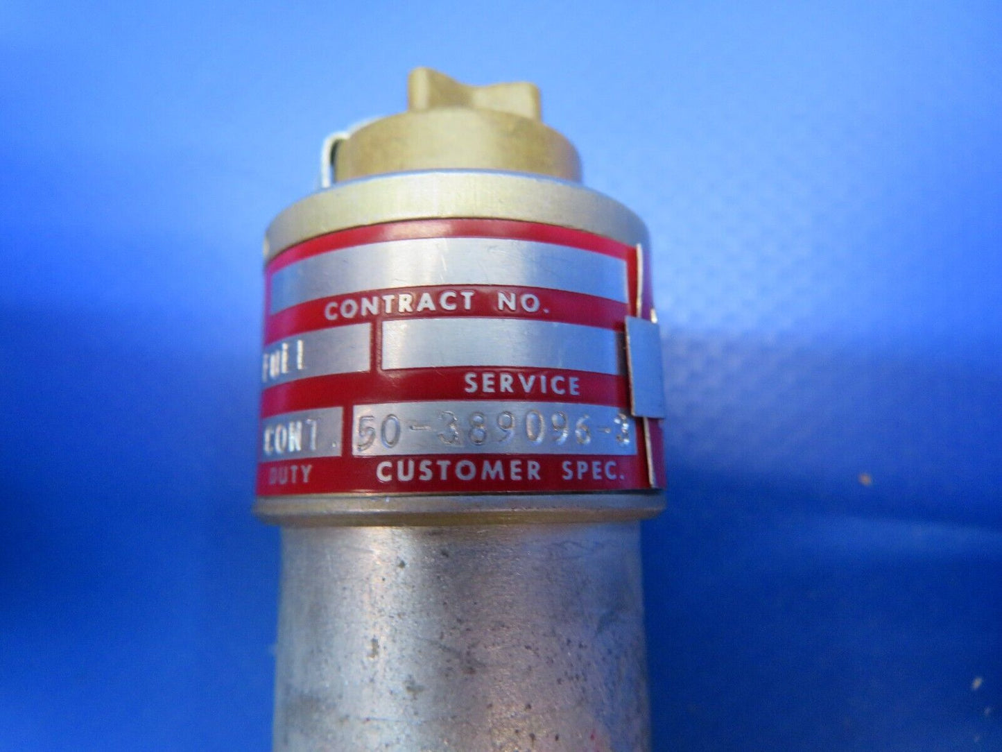 ITT Aerospace Controls Solenoid Valve 28 V Fuel P/N 50-389046-3 NOS (0922-740)