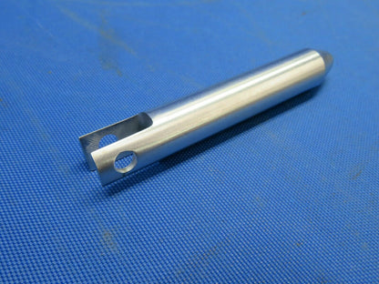 Piper PA-31T Pin Door Latch FWD & AFT P/N 46482-000 NOS (1120-121)