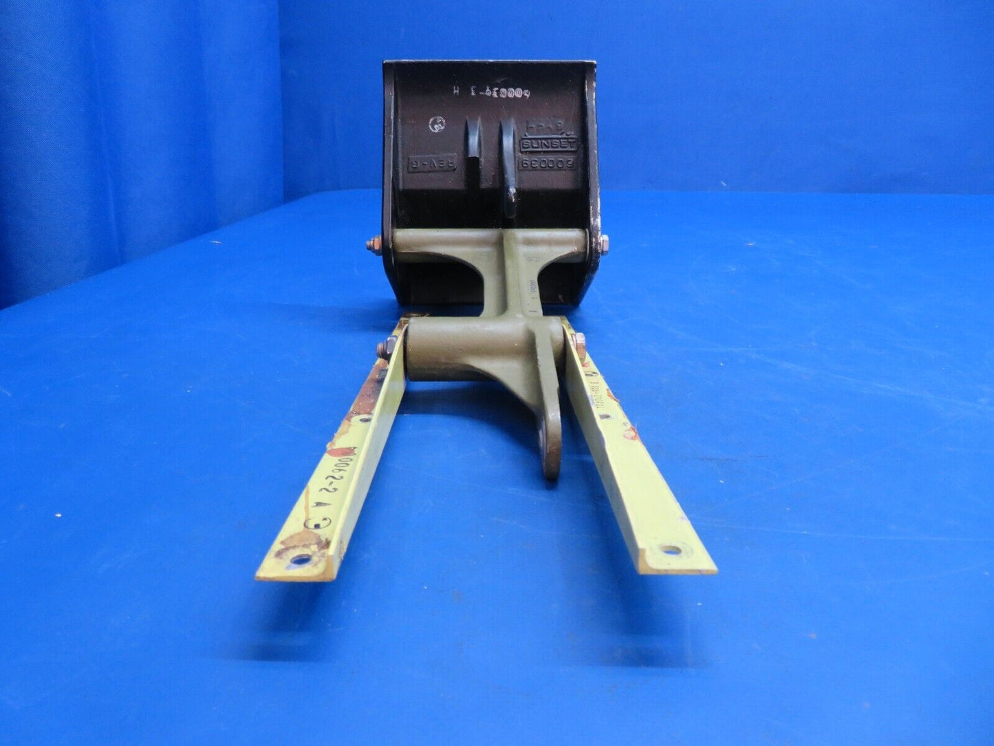 Piper Aerostar 602P Pilot Rudder Pedal Assy P/N 600039-01, 600039-02 (0123-702)
